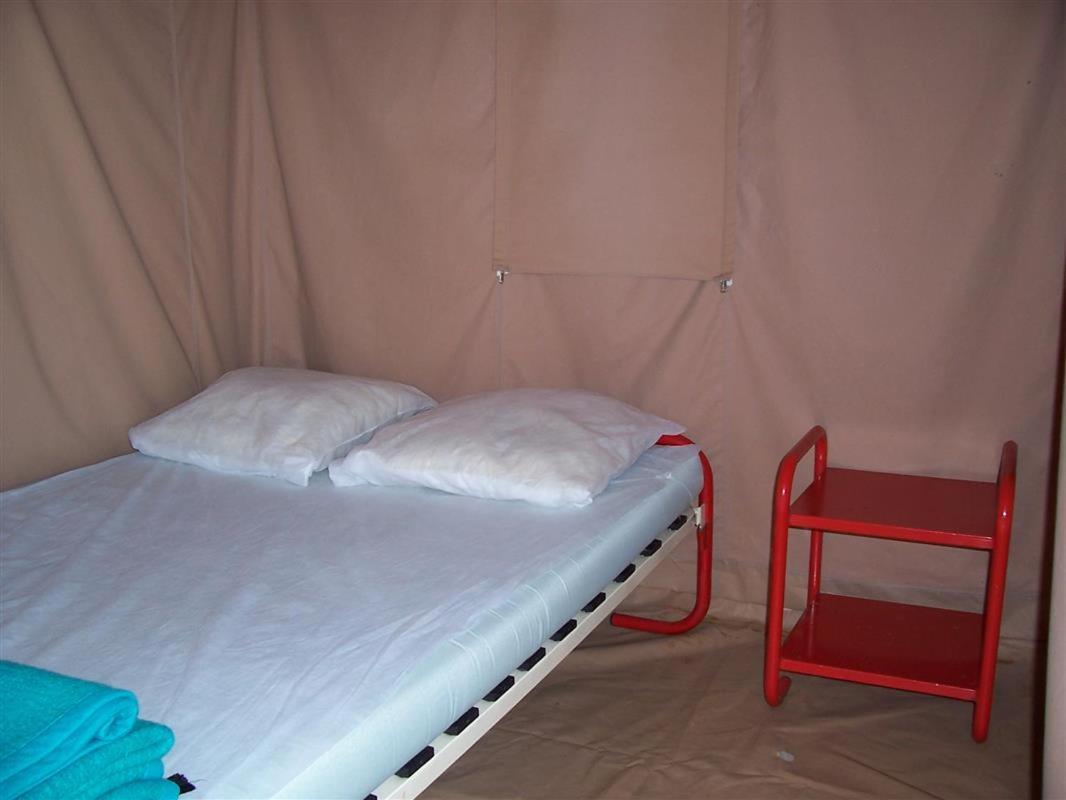 Hotel Camping Au Bois Dormant Chauffour-sur-Vell Zewnętrze zdjęcie