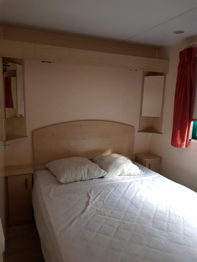 Hotel Camping Au Bois Dormant Chauffour-sur-Vell Zewnętrze zdjęcie