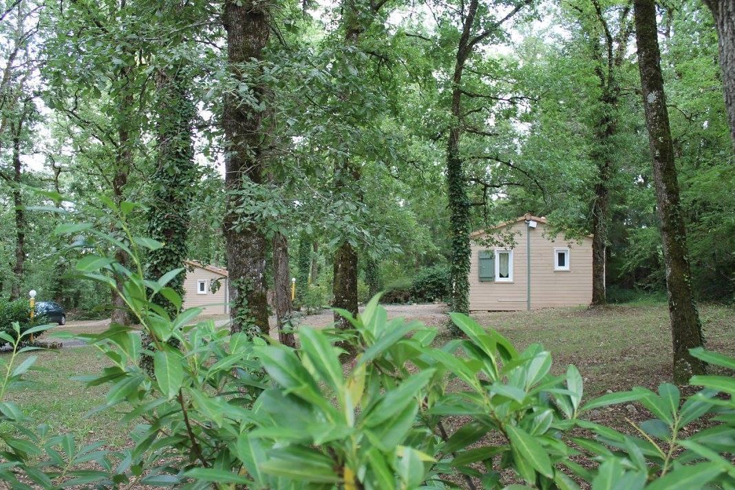 Hotel Camping Au Bois Dormant Chauffour-sur-Vell Zewnętrze zdjęcie